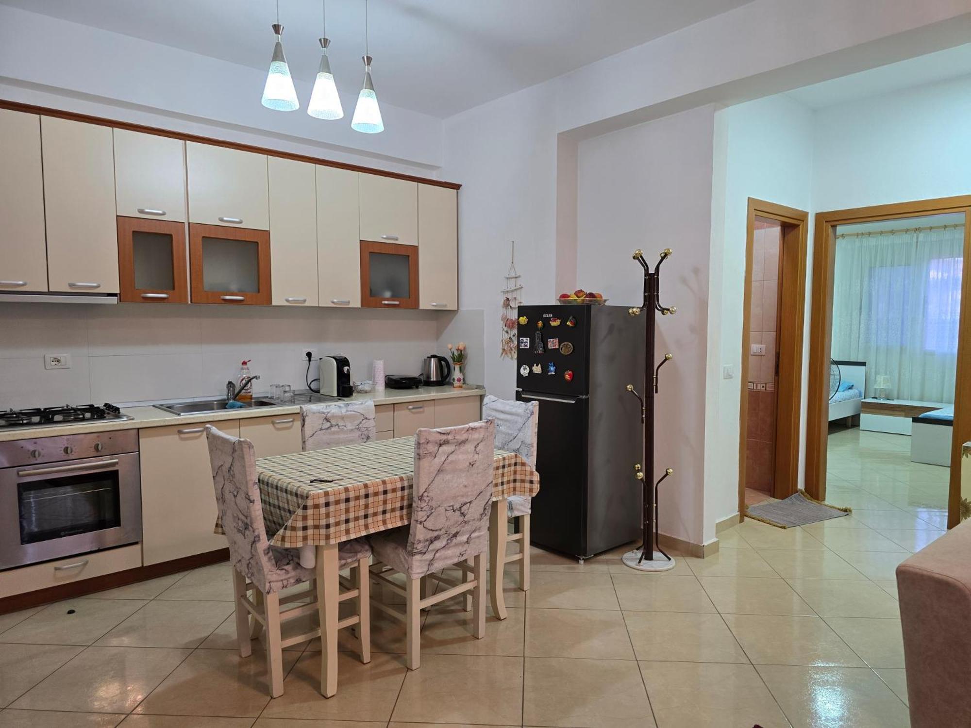 Modern , Quiet , Family Friendly & Fully Furnished Apartment Vlore Exterior photo