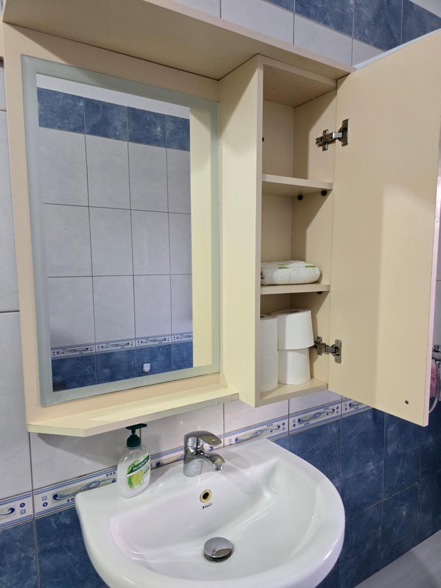Modern , Quiet , Family Friendly & Fully Furnished Apartment Vlore Exterior photo